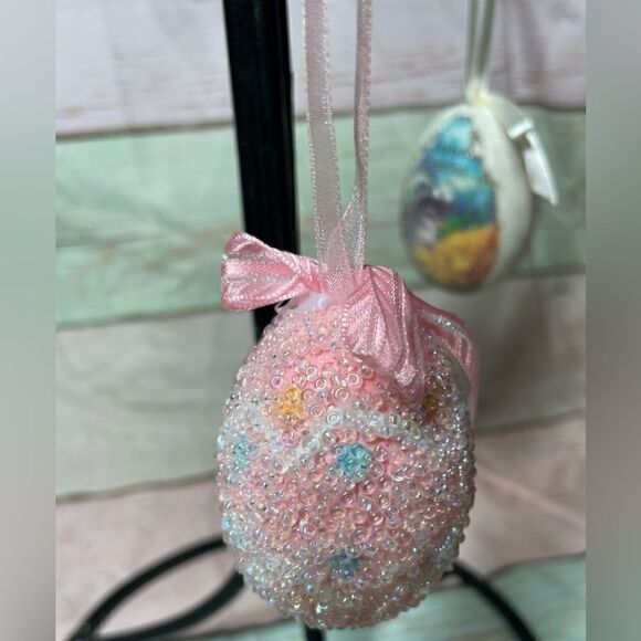 2 NEW Glittery Sugared Egg Ornaments Perfect for Easter Wreath Spring Tree NWOT - Picture 5 of 7